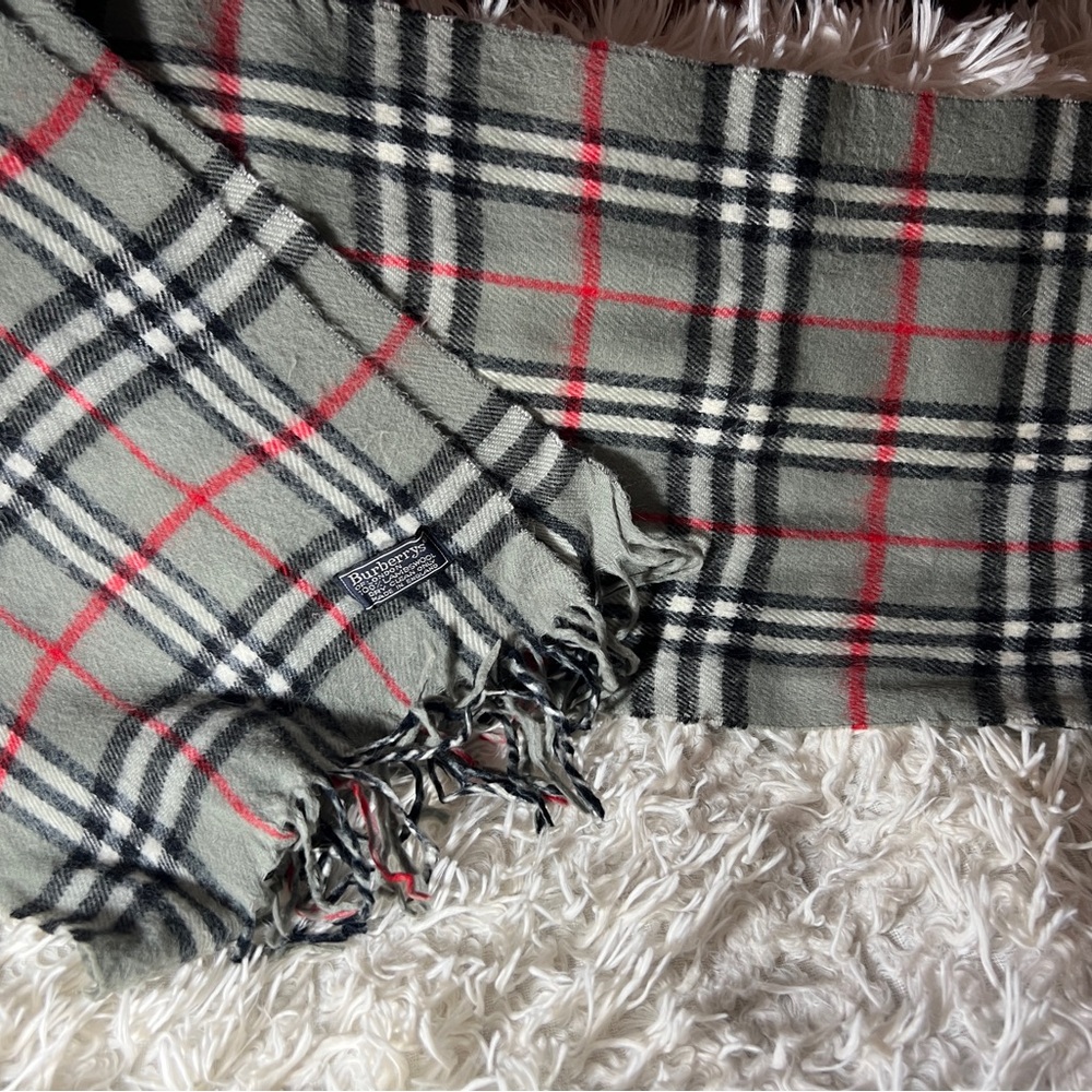 Burberry Plaid Wool Scarf - Picture 9 of 10